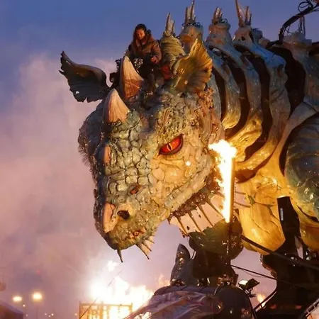 Cosy En Centre-ville Apartmán