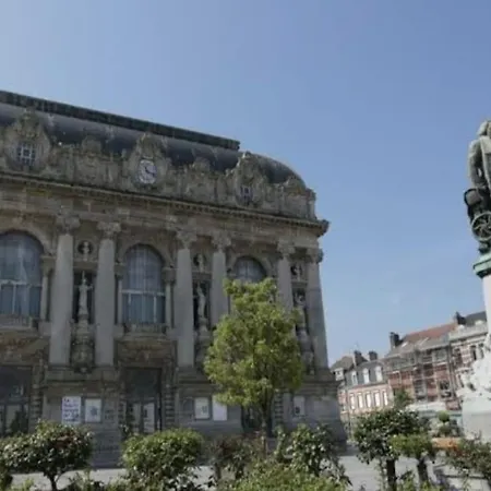 Cosy En Centre-ville Calais